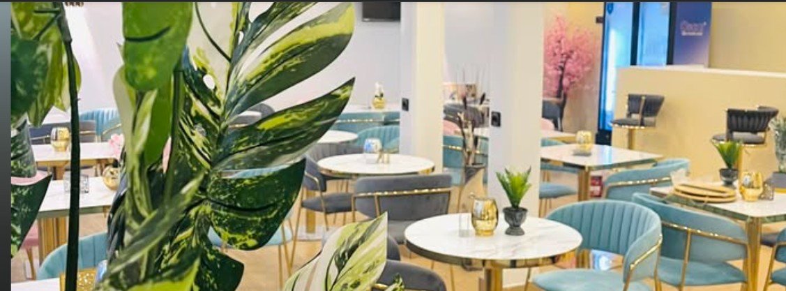 Salle du restaurant Blue Sky by ETOO